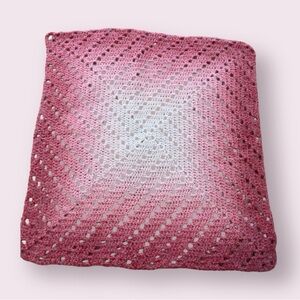 BABY BLANKET Handmade crochet Super Soft Pink and White Ombre